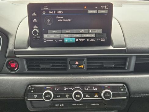 Used 2024 Honda Pilot Touring image 17