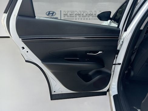 Used 2022 Hyundai Tucson Blue image 23