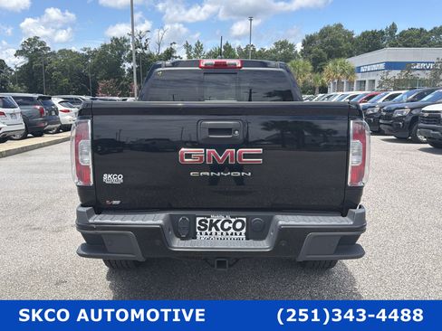 Used 2022 GMC Canyon Elevation w/ Elevation Premium Package RWD image 3