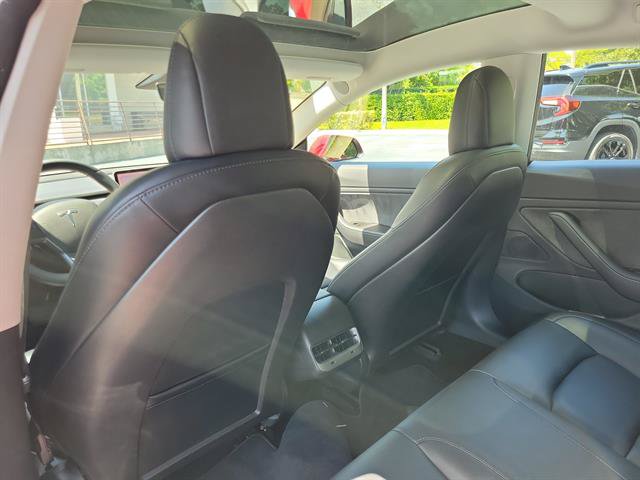 Used 2018 Tesla Model 3 Mid Range RWD image 24