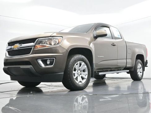 Used 2015 Chevrolet Colorado LT w/ LT Convenience Package AWD/4WD image 53
