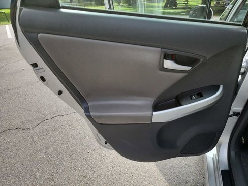 Used 2010 Toyota Prius Two FWD image 20