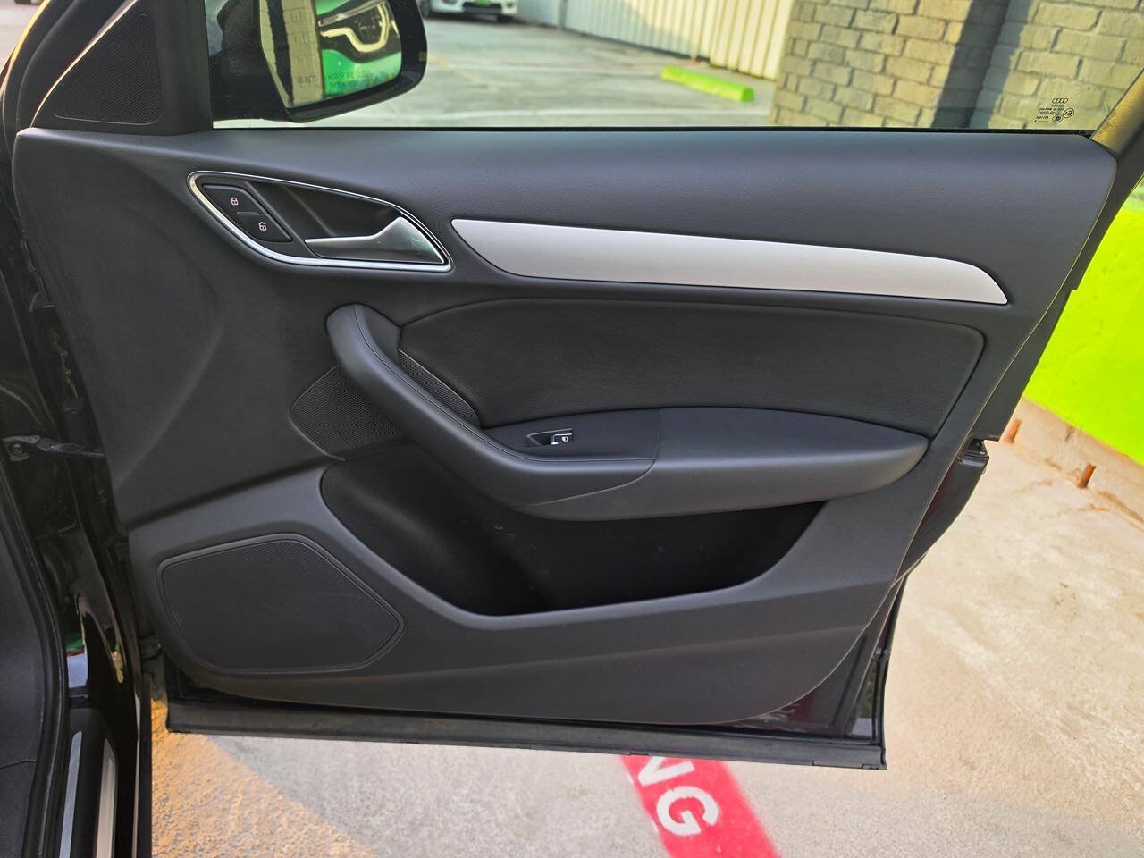 Used 2018 Audi Q3 2.0T Premium FWD image 26