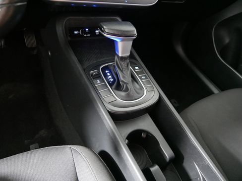 Used 2024 Hyundai Kona SEL AWD/4WD image 24