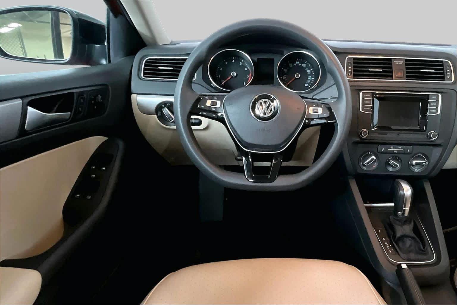 Used 2018 Volkswagen Jetta Wolfsburg Edition FWD image 6
