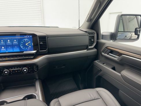 New 2026 Chevrolet Silverado 3500 LT w/ Trail Boss Package image 27