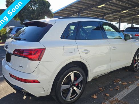 Used 2024 Audi Q5 2.0T Prestige w/ Prestige Package image 6