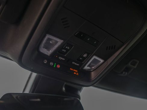 Used 2021 Cadillac XT4 Sport image 21