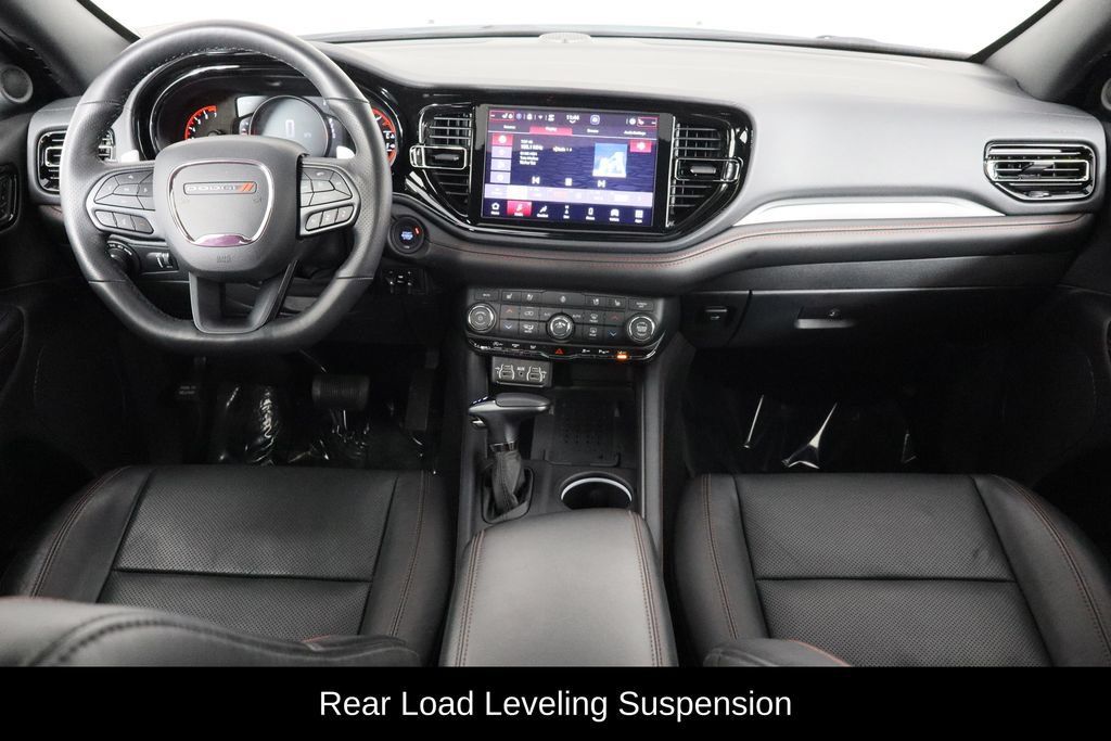 Used 2025 Dodge Durango GT AWD/4WD image 14