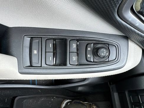 Used 2021 Subaru Forester Premium AWD/4WD image 10