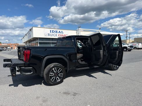 Used 2023 GMC Sierra 1500 AT4 w/ AT4 Premium Package AWD/4WD image 25