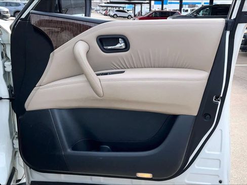 Used 2019 Nissan Armada Platinum w/ Captain's Chairs Package image 24