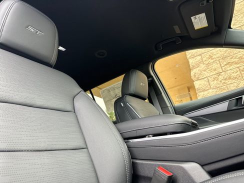 New 2026 Buick Enclave Sport Touring w/ Power Package image 18