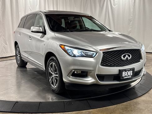 Used 2016 INFINITI QX60 Luxe AWD/4WD image 14