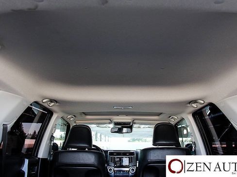 Used 2023 Toyota 4Runner Limited AWD/4WD image 37