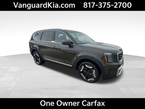 Certified 2025 Kia Telluride S image 2