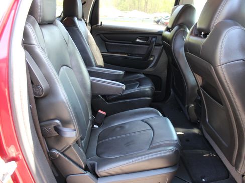 Used 2016 Chevrolet Traverse LT AWD/4WD image 40
