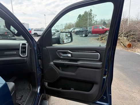 Used 2023 RAM 1500 Big Horn AWD/4WD image 46