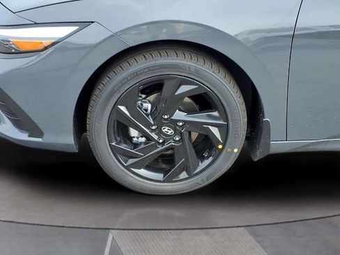 New 2026 Hyundai Elantra Sport FWD image 9