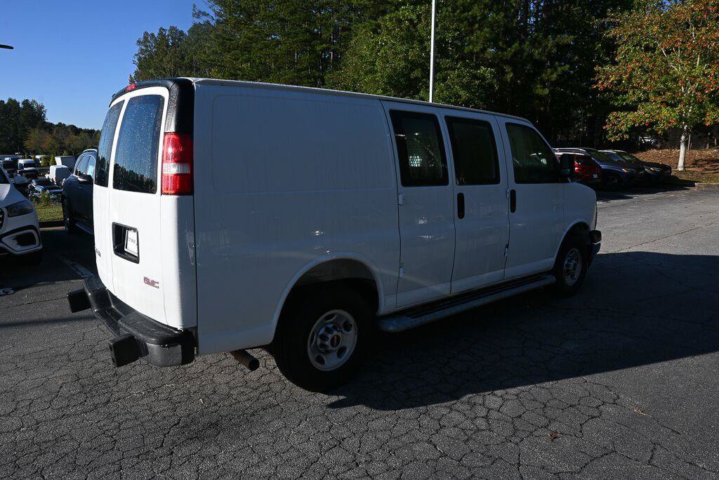 Used 2025 GMC Savana 2500 w/ Driver Convenience Package RWD image 19