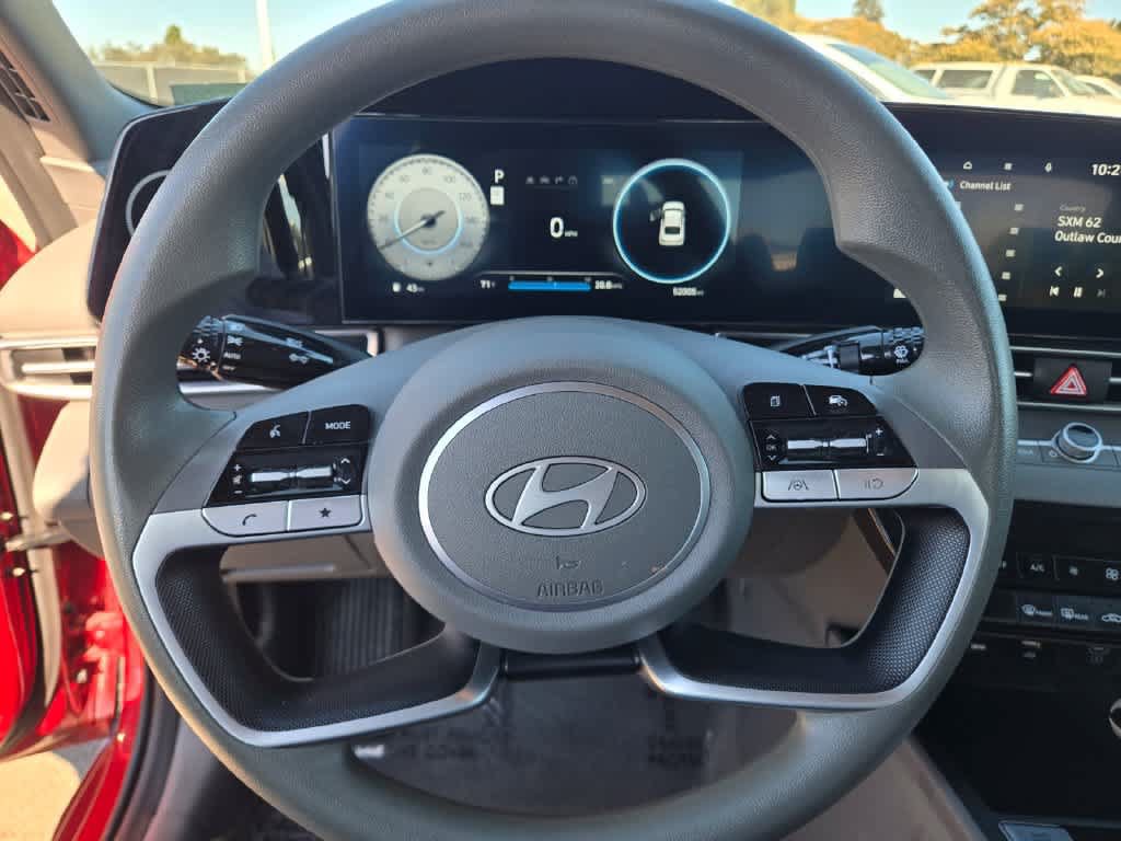 Used 2024 Hyundai Elantra SEL FWD image 22