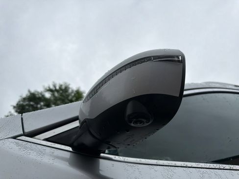 Used 2018 Nissan Rogue SL w/ Premium Package AWD/4WD image 17
