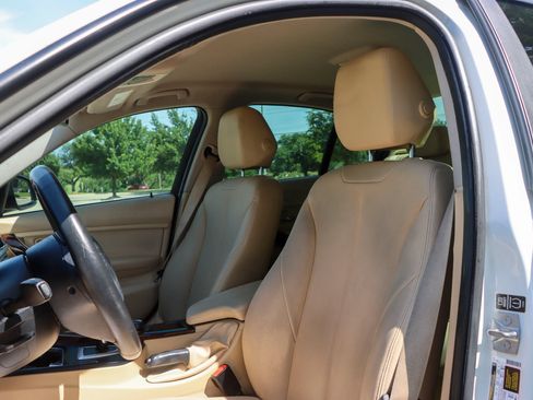 Used 2014 BMW 328i Sedan RWD image 14