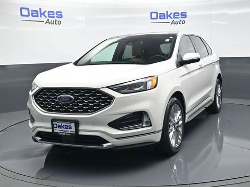 Used 2024 Ford Edge Titanium w/ Titanium Elite Package image 4