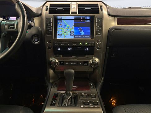 Used 2014 Lexus GX 460 Luxury AWD/4WD image 15