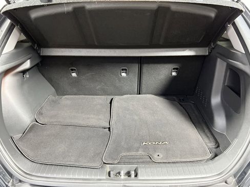 Used 2022 Hyundai Kona SEL image 24