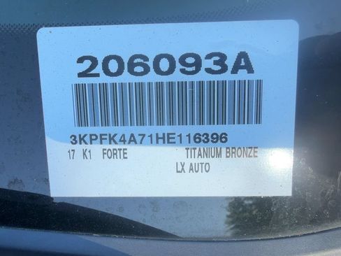 Used 2017 Kia Forte LX FWD image 19
