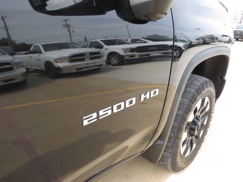 Used 2020 Chevrolet Silverado 2500 Custom w/ Gooseneck/5TH Wheel Package AWD/4WD image 4