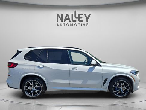 Used 2022 BMW X5 xDrive40i w/ M Sport Package AWD/4WD image 6