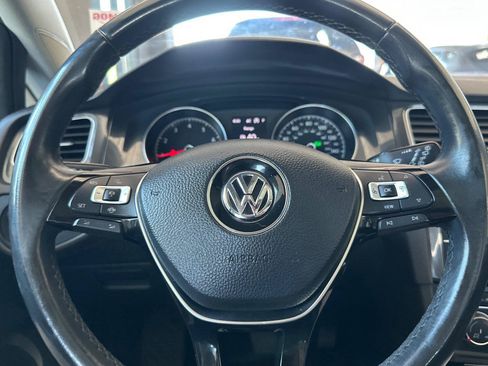 Used 2019 Volkswagen Golf SE w/ Driver Assistance Package FWD image 23
