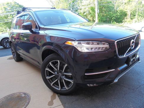 Used 2016 Volvo XC90 T6 Momentum AWD/4WD image 3