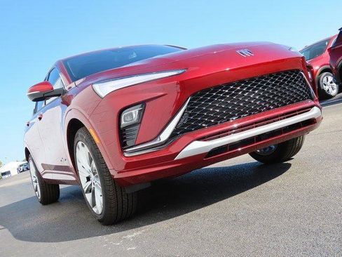 New 2025 Buick Envista Avenir image 5