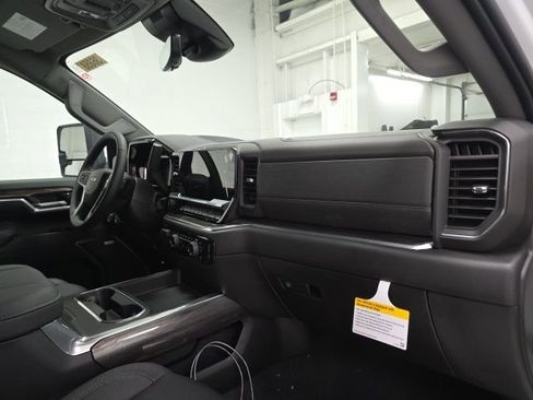 New 2026 Chevrolet Silverado 2500 LTZ w/ LTZ Premium Package image 29