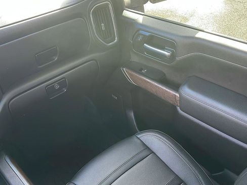 Used 2023 GMC Sierra 3500 Denali w/ Denali Ultimate Package image 27