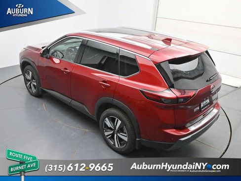 Used 2024 Nissan Rogue SL w/ SL Premium Package AWD/4WD image 27