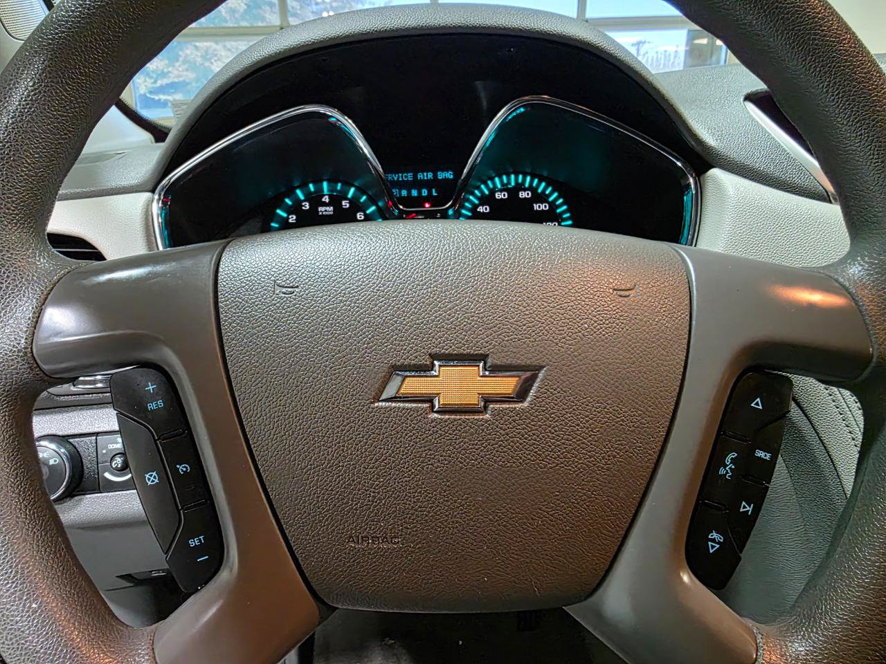 Used 2017 Chevrolet Traverse LS FWD image 29
