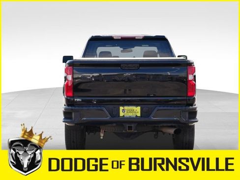 Used 2024 Chevrolet Silverado 3500 LT w/ Convenience Package AWD/4WD image 8
