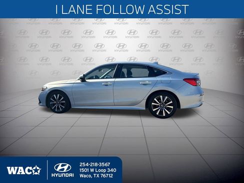 Used 2023 Honda Civic EX image 11