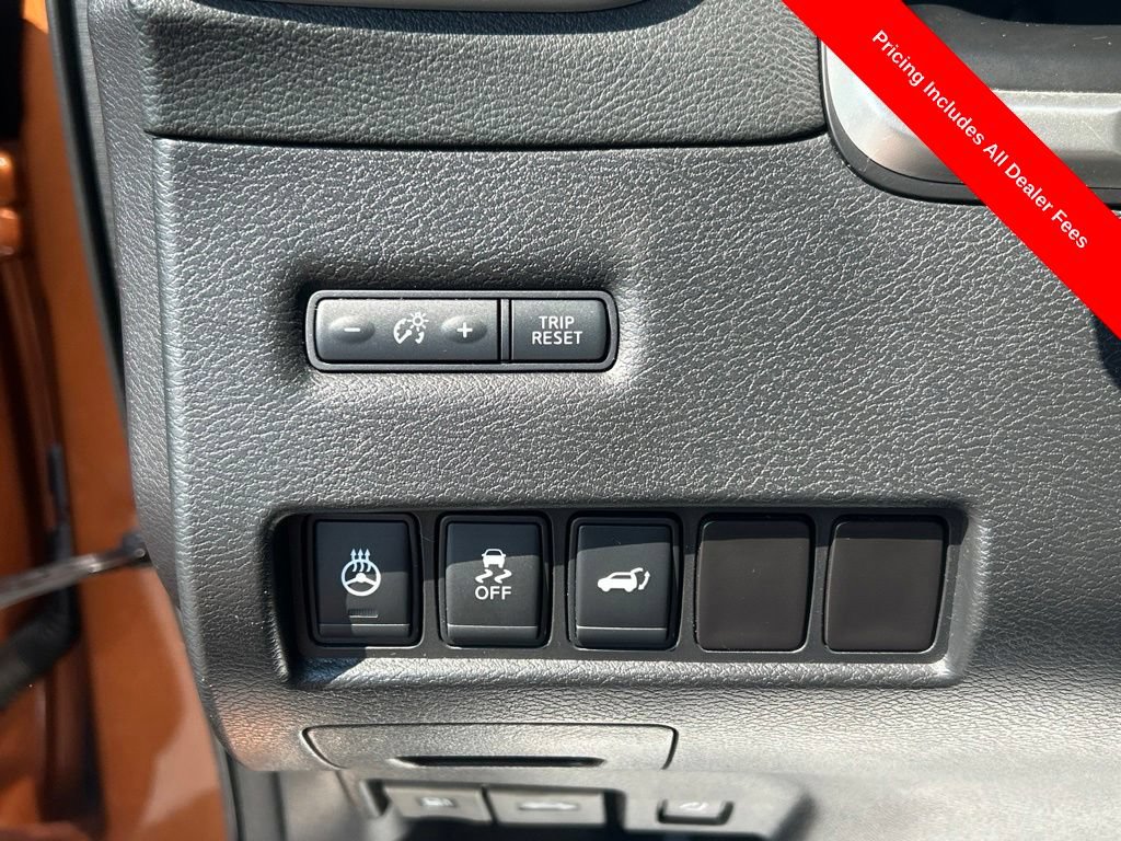 Used 2015 Nissan Murano Platinum w/ Platinum Technology Package FWD image 7