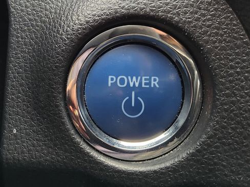 Used 2020 Toyota RAV4 XSE image 22