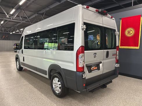 Used 2014 RAM ProMaster 2500 w/ Interior Convenience Group FWD image 4