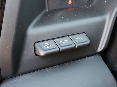 Used 2024 GMC Sierra 2500 AT4 w/ AT4 Premium Plus Package image 16