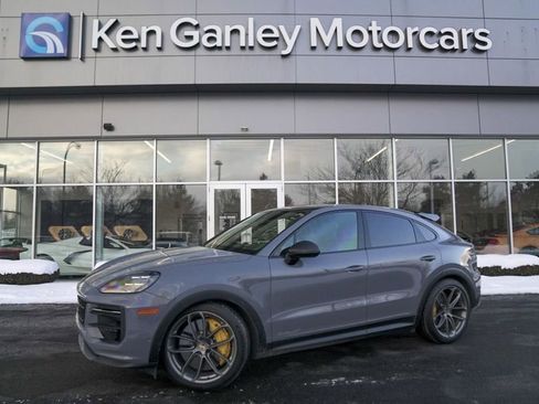 Used 2024 Porsche Cayenne Turbo GT AWD/4WD image 1