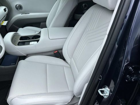New 2026 Hyundai Palisade FWD Hybrid image 16