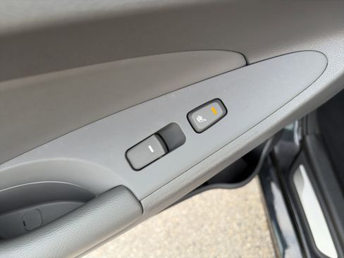 Used 2013 Hyundai Sonata Limited w/ Premium Pkg image 14