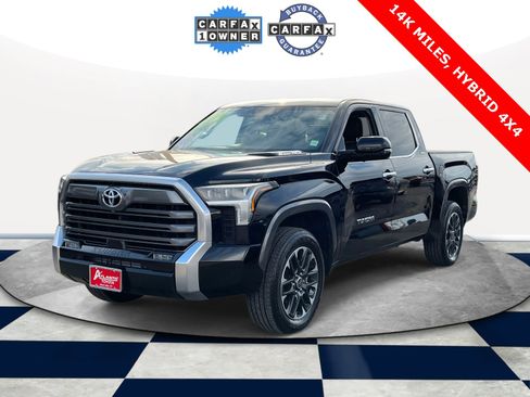 Used 2024 Toyota Tundra Limited image 2